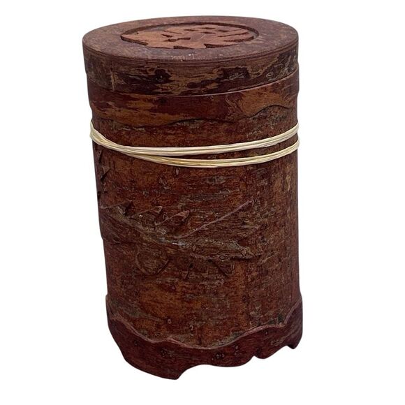Vtg Hand Carved Cinnamon Bark Container 4.5" Brown W/ 2 Cinnamon Sticks Inside - Picture 2 of 13